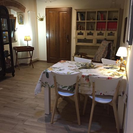 Andante Appartamenti Castelnuovo di Val di Cecina Zewnętrze zdjęcie