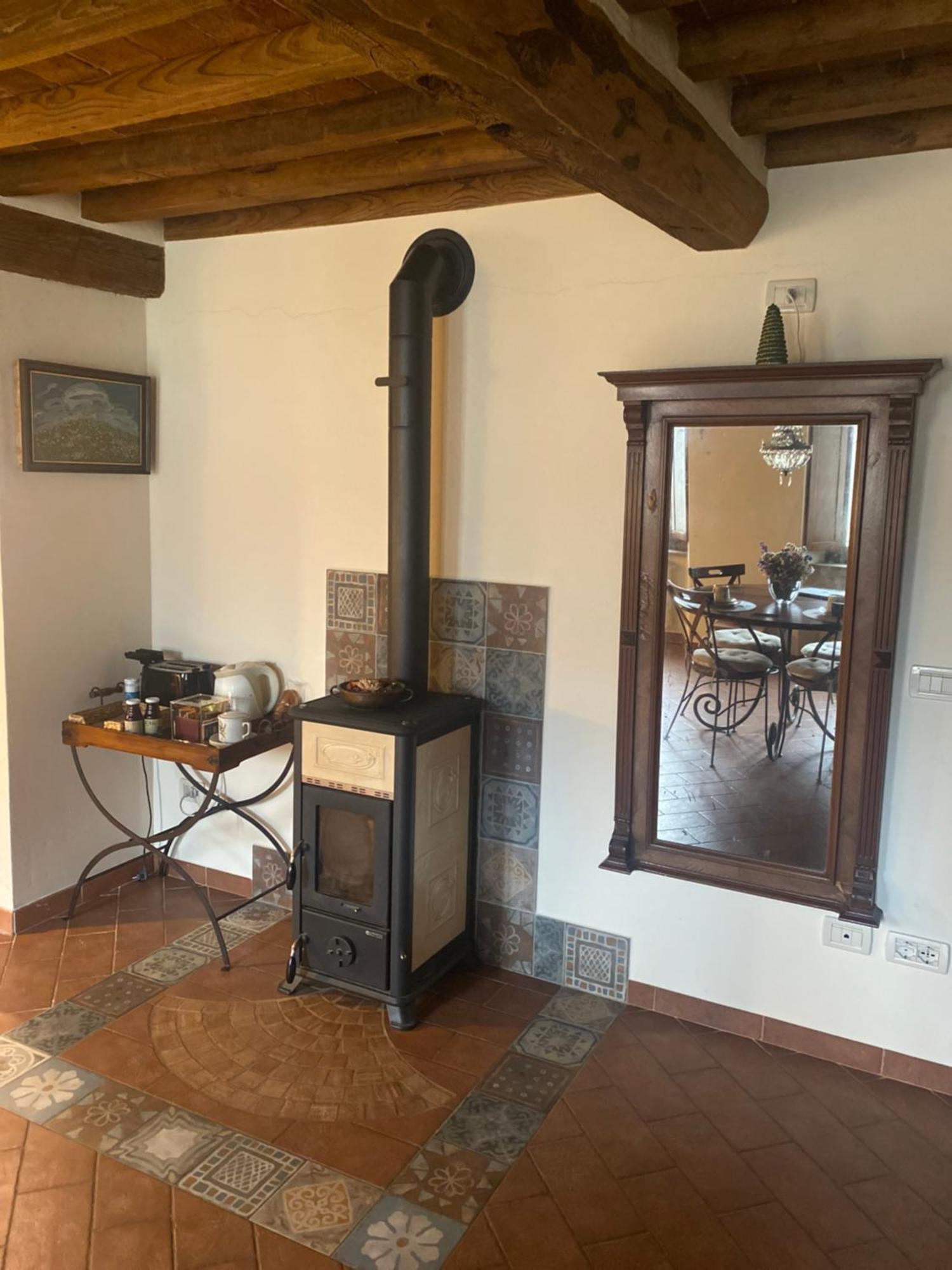 Andante Appartamenti Castelnuovo di Val di Cecina Zewnętrze zdjęcie